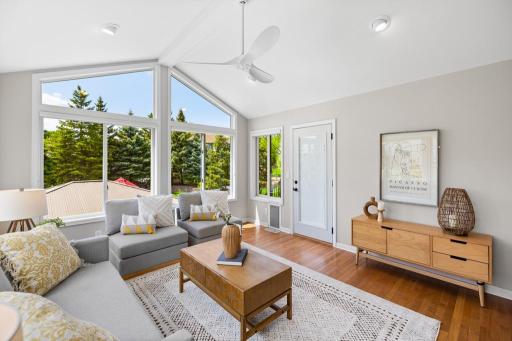 9548 Virginia Avenue S, Minneapolis, MN 55438