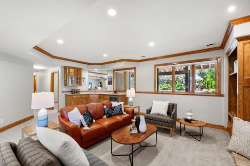 9548 Virginia Avenue S, Minneapolis, MN 55438