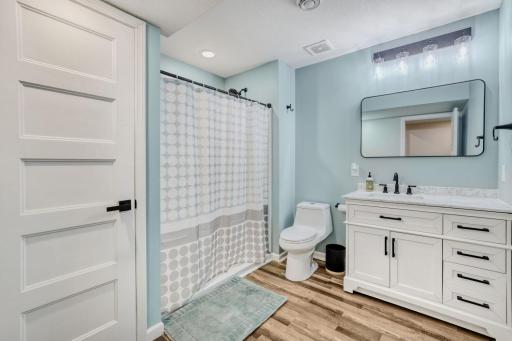 6799 Jensen Ave S - Web Quality - 024 - 24 Bathroom.jpg