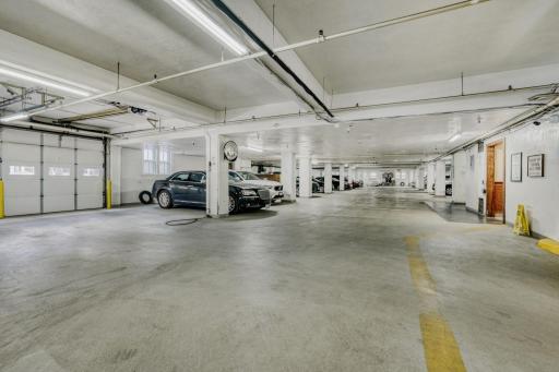 2615 Park Avenue #B2 - Web Quality - 027 - 26 Garage.jpg
