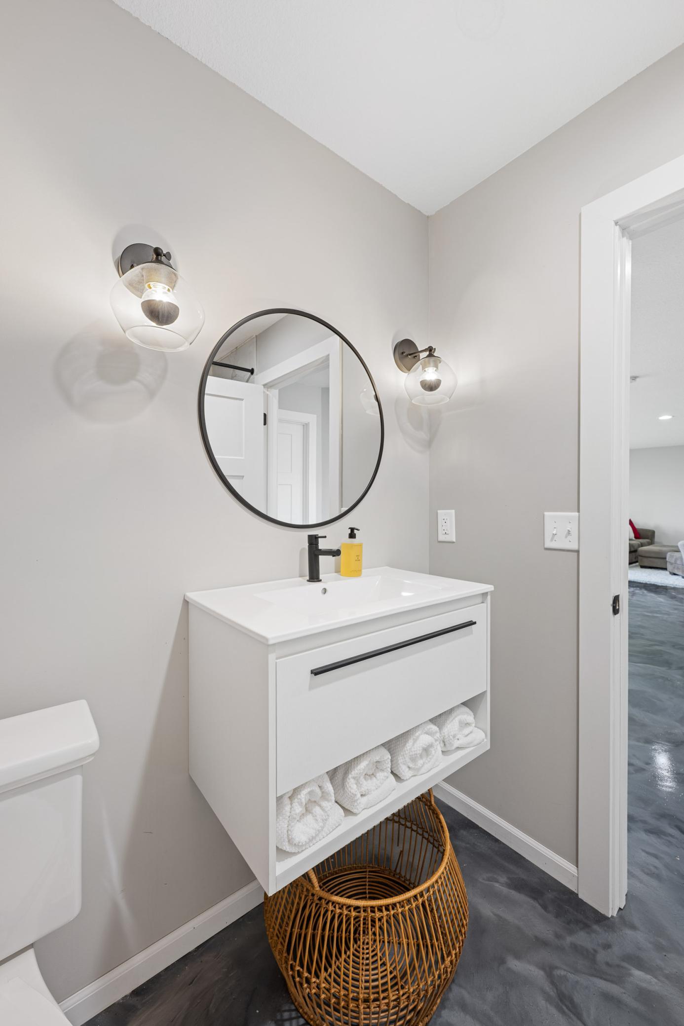 239 Plum Tree Ln-MLS-34.jpg