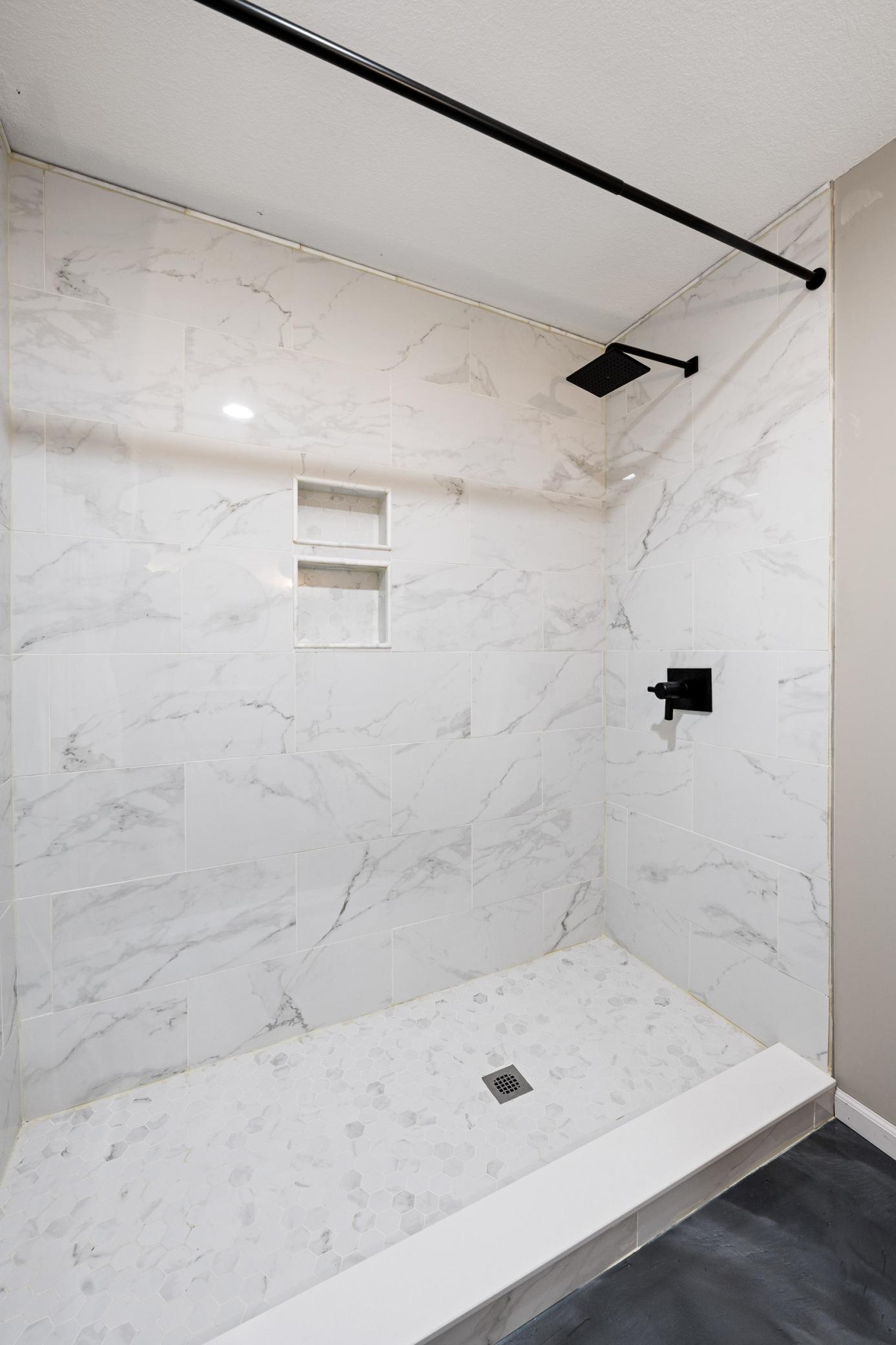 239 Plum Tree Ln-MLS-35.jpg