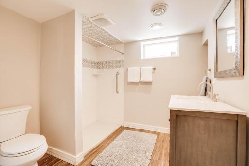 5214 E County N, Saint Paul, MN 55110
