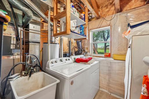 516 W River Road, Delano, MN 55328