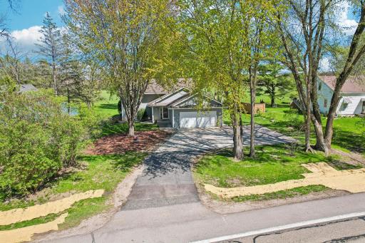 516 W River Road, Delano, MN 55328