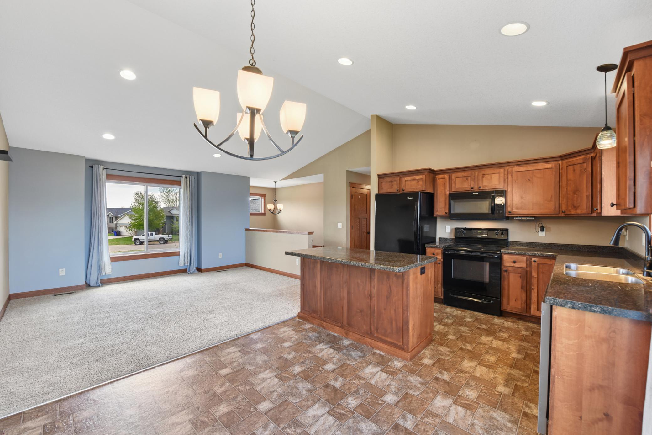 Welcome to 1307 Osprey Court!