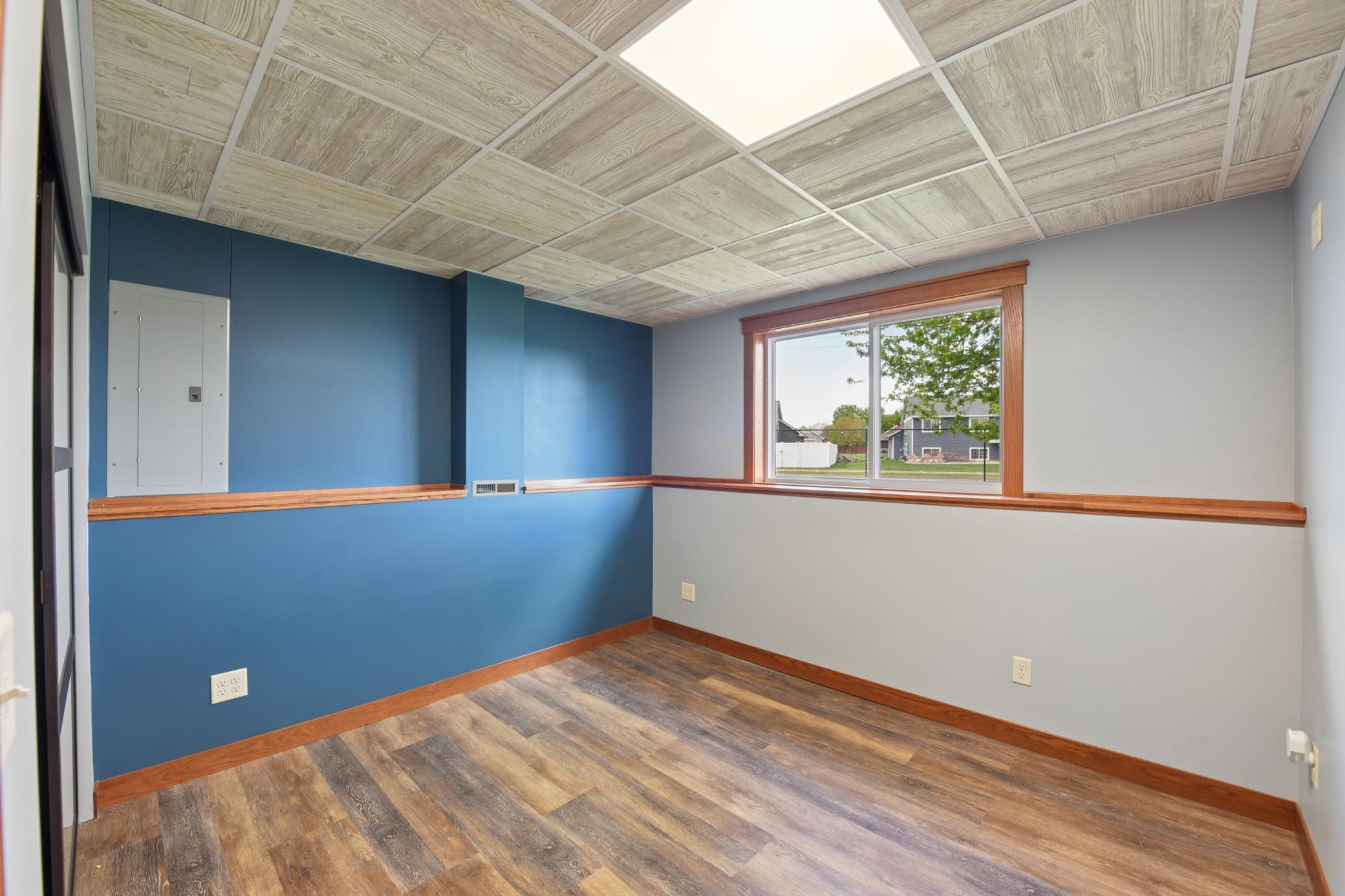 Welcome to 1307 Osprey Court!