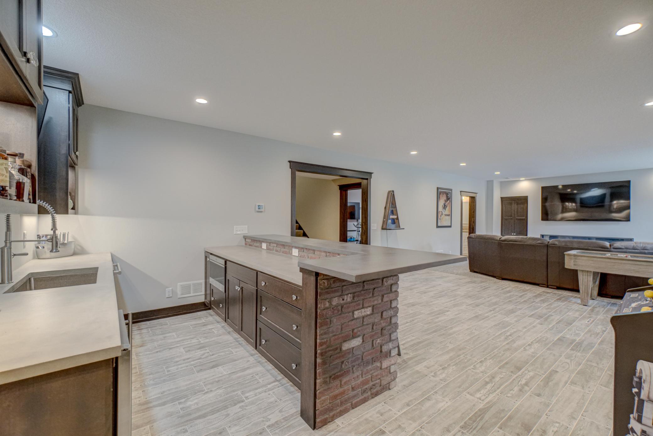 10059 Tapestry Road-85.jpg