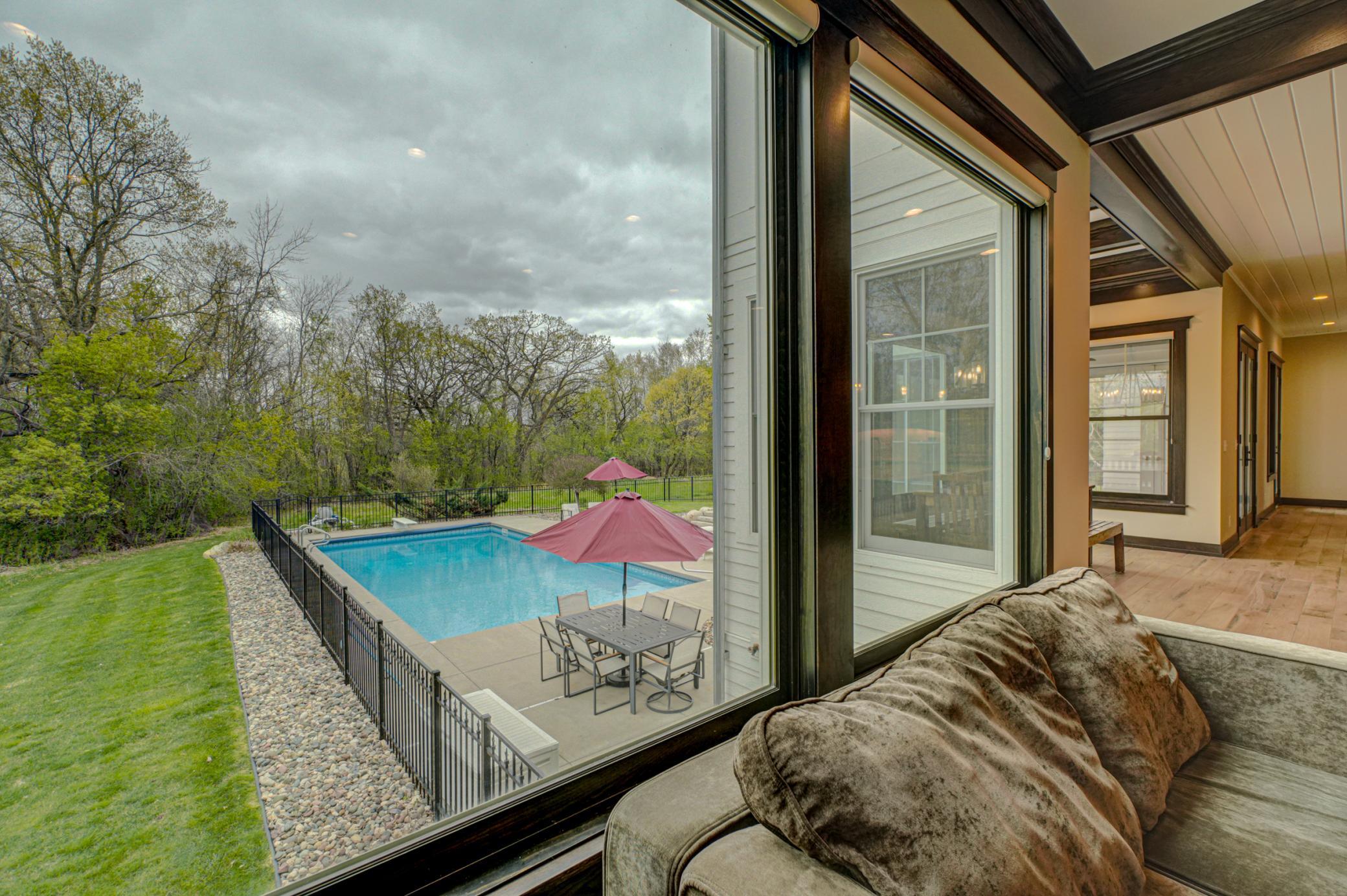 10059 Tapestry Road-22.jpg