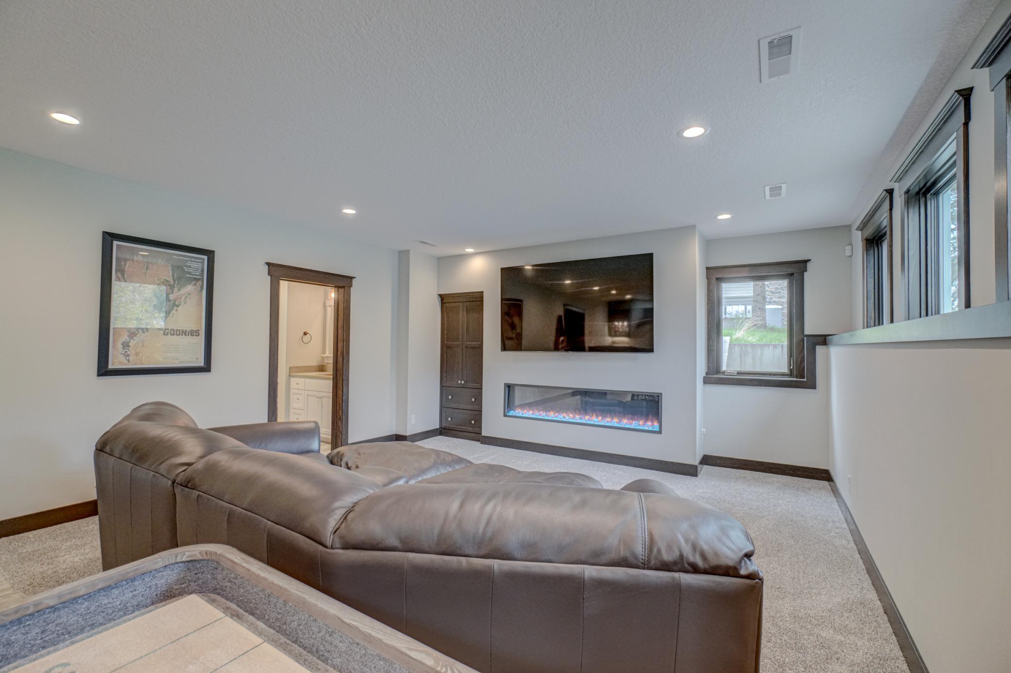 10059 Tapestry Road-81.jpg