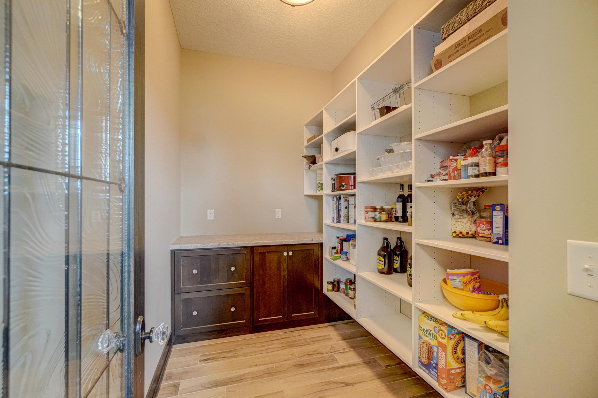 10059 Tapestry Road-37.jpg