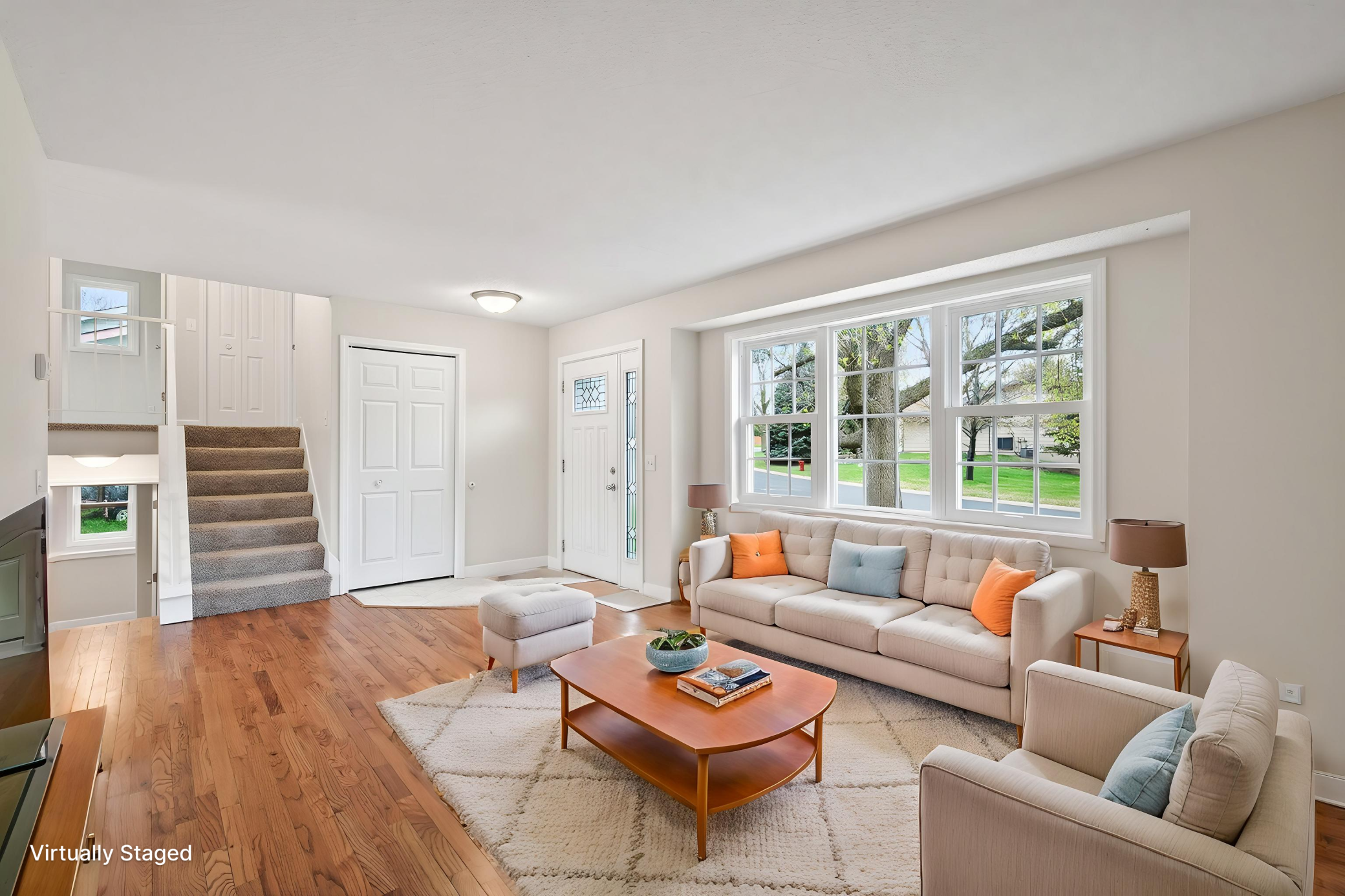 07_6607_Kilmer7_mls - Living Room - Standard - 0.jpg