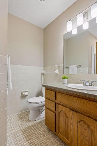 4669 Mackubin Street, Saint Paul, MN 55126