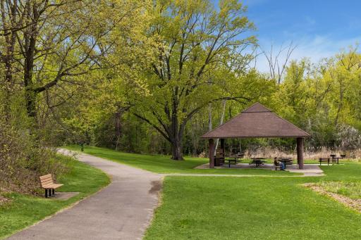 4669 Mackubin Street, Saint Paul, MN 55126