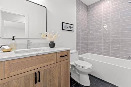 6100 Abbott Avenue S, Edina, MN 55410