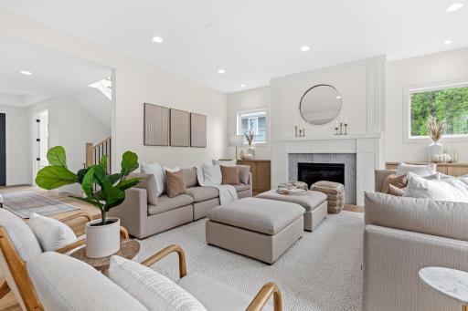 6100 Abbott Avenue S, Edina, MN 55410