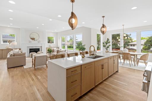 6100 Abbott Avenue S, Edina, MN 55410