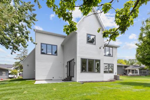 6100 Abbott Avenue S, Edina, MN 55410