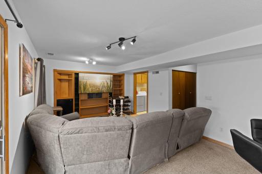 5408 Egan Drive, Savage, MN 55378