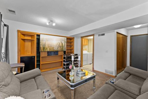 5408 Egan Drive, Savage, MN 55378