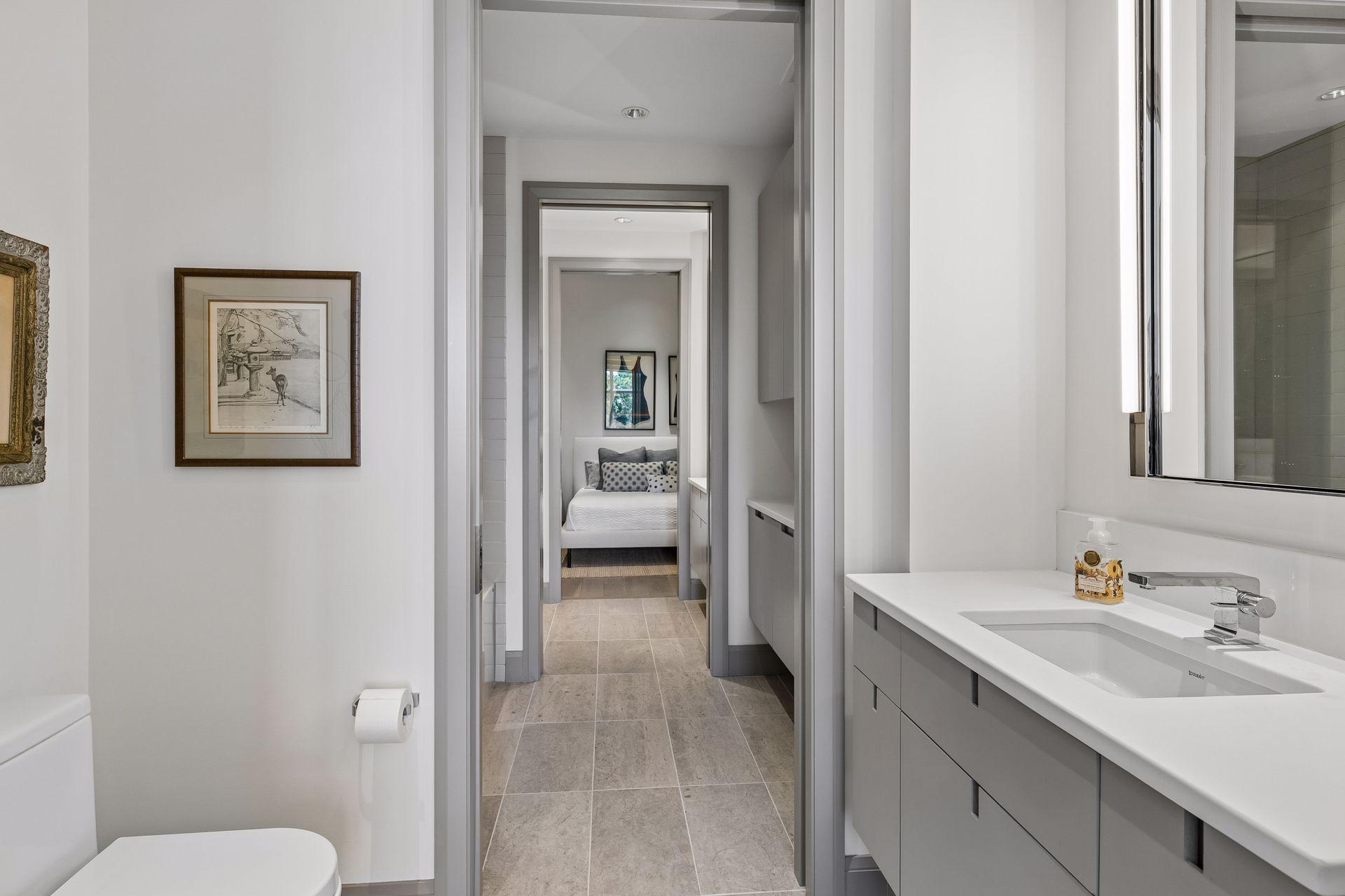 Jack and Jill full bathroom