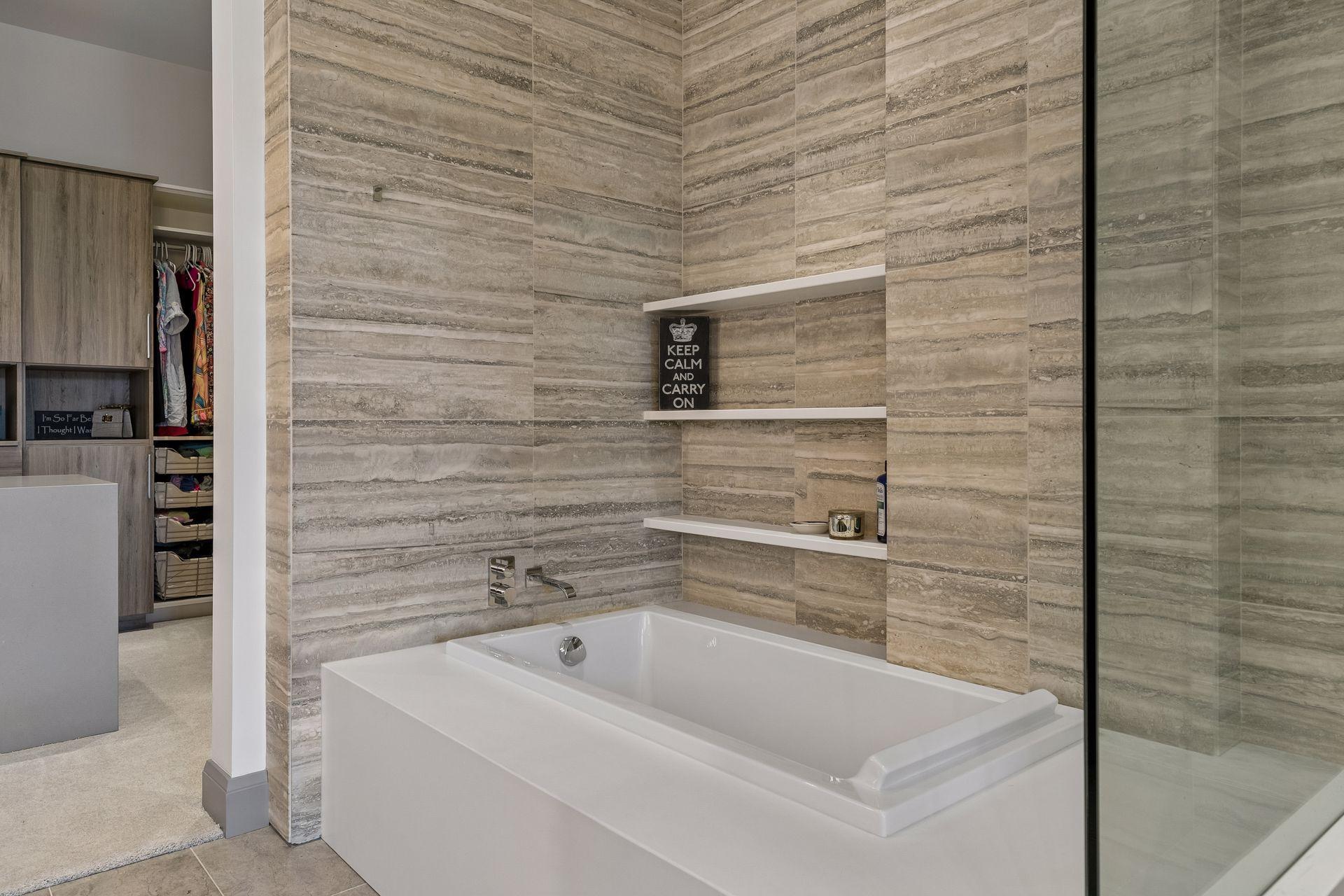 Separate tub with floating shelves