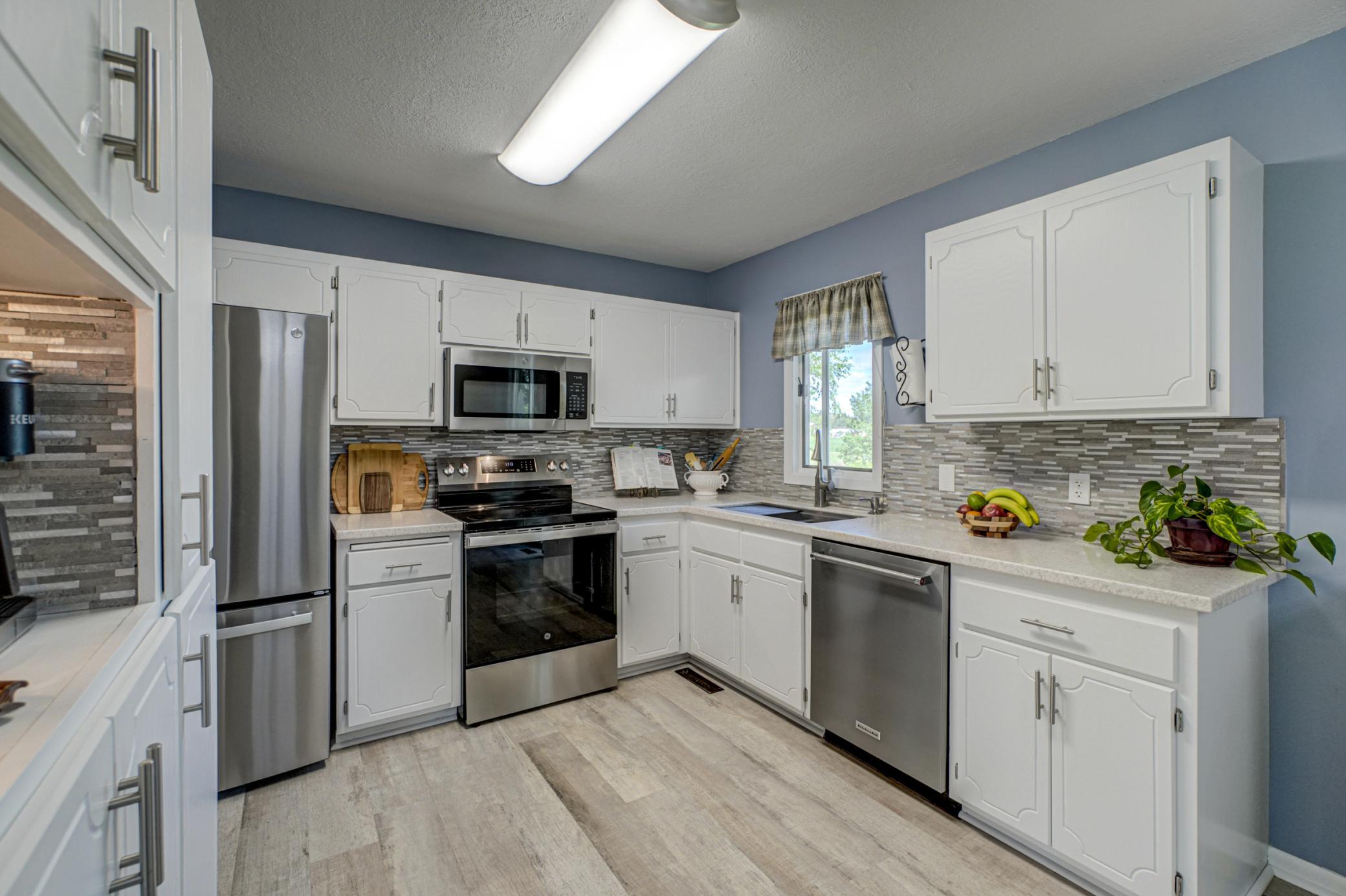6676 Sandlewood Road-26.jpg