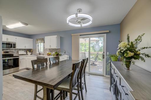 6676 Sandlewood Road, Saint Paul, MN 55125