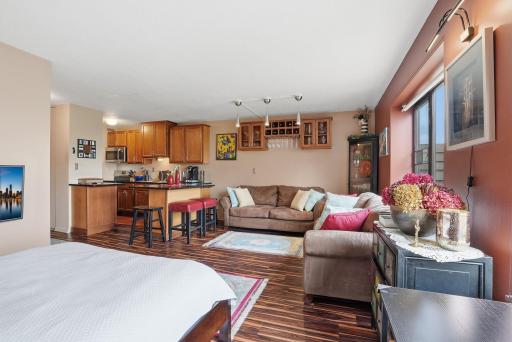 15 S 1st Street, A606, Minneapolis, MN 55401