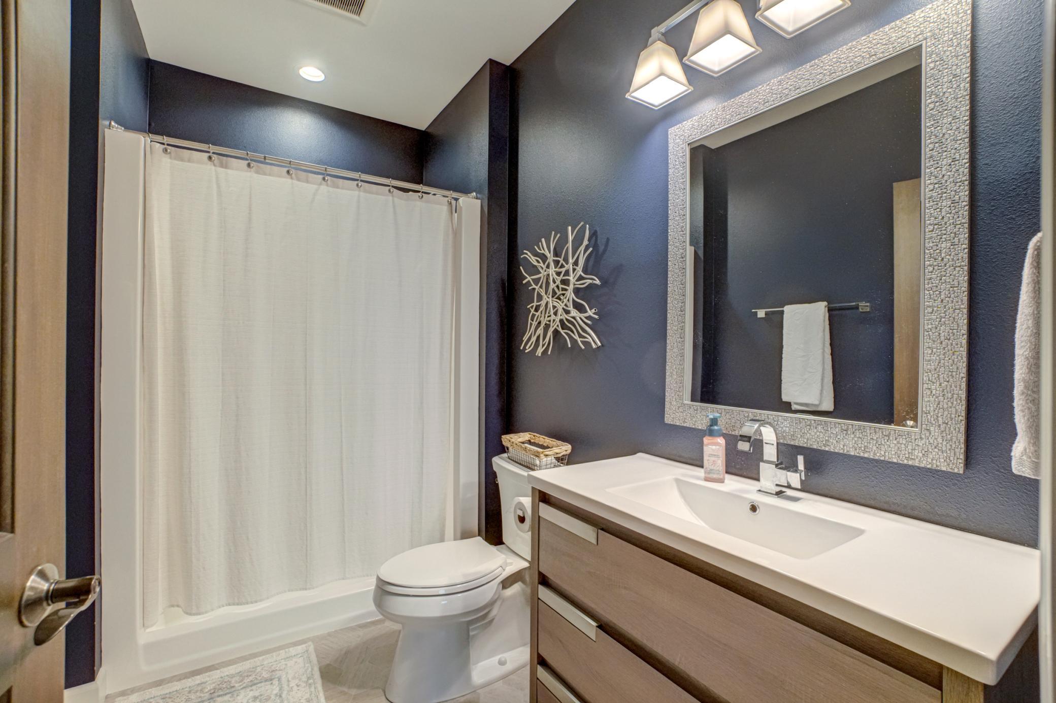 E6565 836th Ave-95.jpg