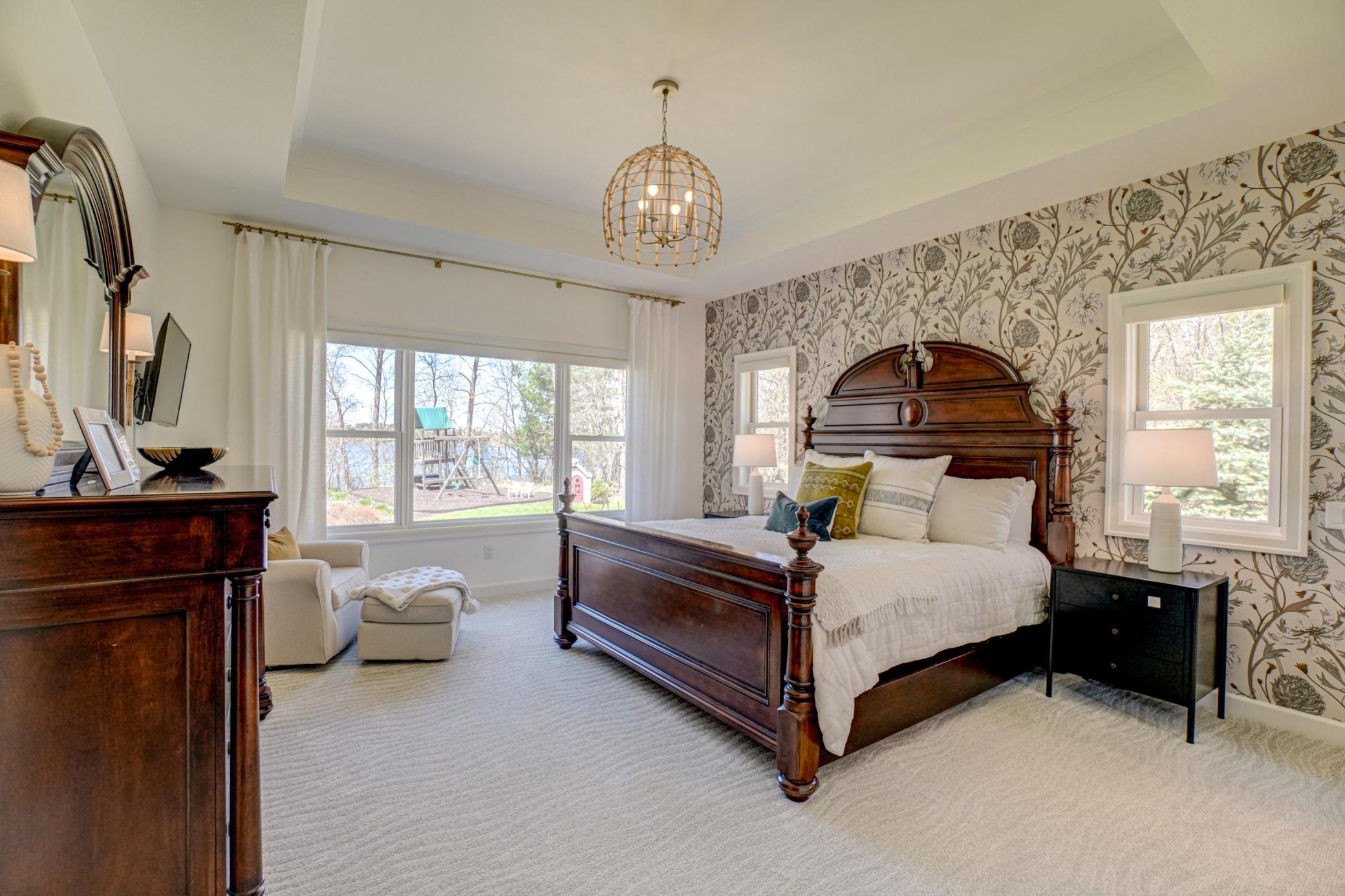 E6565 836th Ave-37.jpg