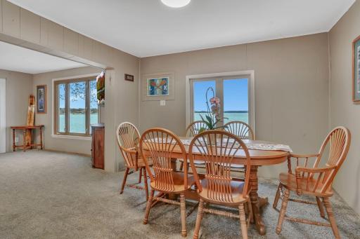 223 Lake Avenue S, Spicer, MN 56288