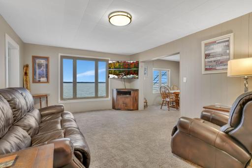 223 Lake Avenue S, Spicer, MN 56288