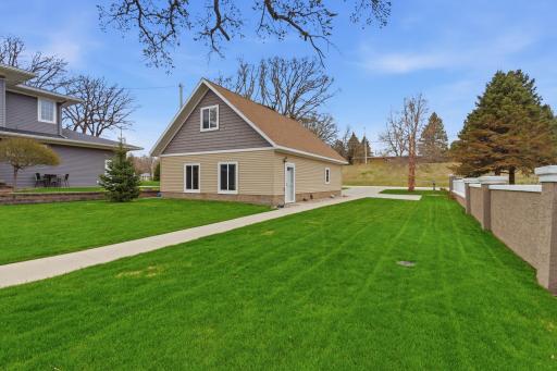 223 Lake Avenue S, Spicer, MN 56288