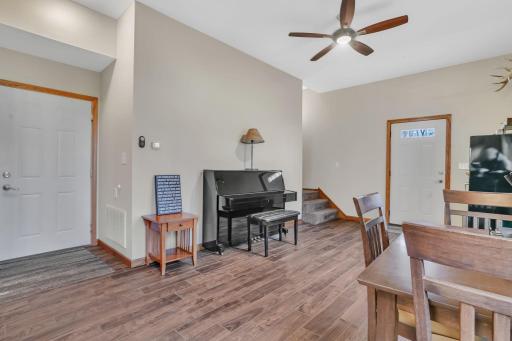 223 Lake Avenue S, Spicer, MN 56288