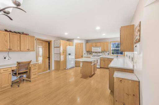 1920 Clearwater Road, Waconia, MN 55387
