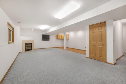 1920 Clearwater Road, Waconia, MN 55387