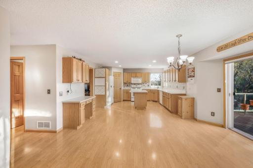 1920 Clearwater Road, Waconia, MN 55387