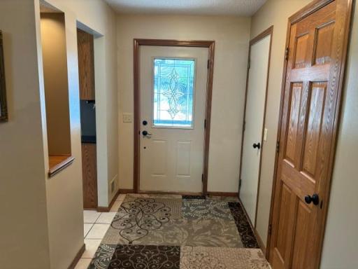 7130 Jocelyn Bay S, Cottage Grove, MN 55016