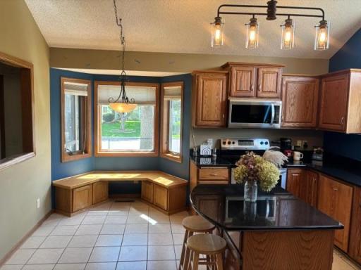 7130 Jocelyn Bay S, Cottage Grove, MN 55016