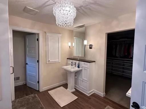 3512 Rainbow Drive, Minnetonka, MN 55345