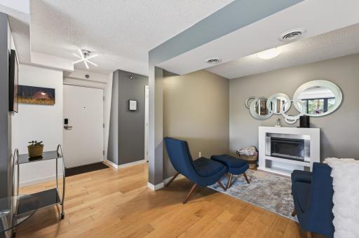 50 Groveland Terrace, C208, Minneapolis, MN 55403