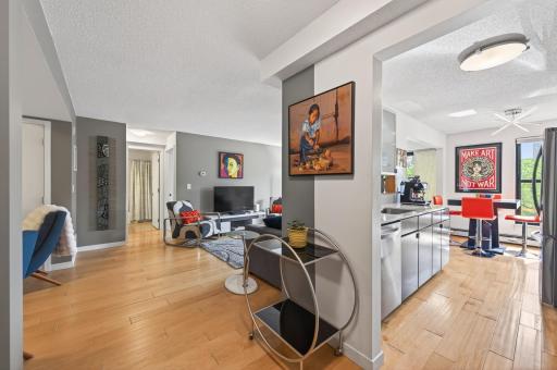 50 Groveland Terrace, C208, Minneapolis, MN 55403