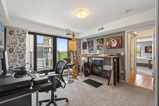 50 Groveland Terrace, C208, Minneapolis, MN 55403