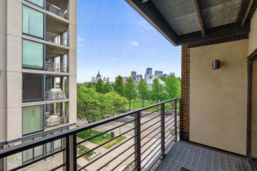 50 Groveland Terrace, C208, Minneapolis, MN 55403
