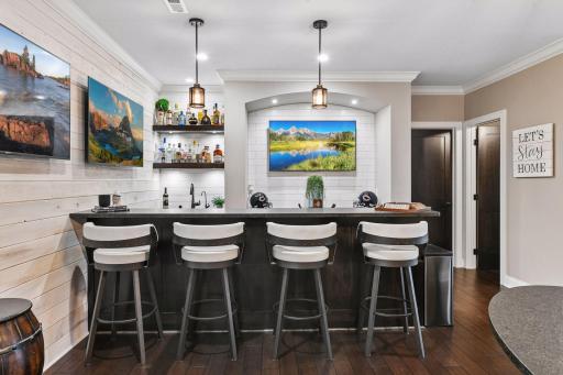 10020 Holloway Farms Road, Loretto, MN 55357