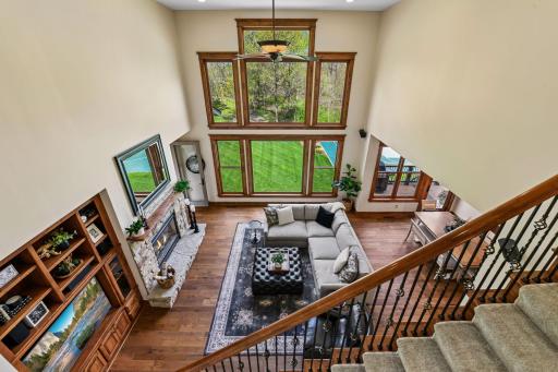 10020 Holloway Farms Road, Loretto, MN 55357