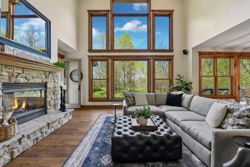 10020 Holloway Farms Road, Loretto, MN 55357