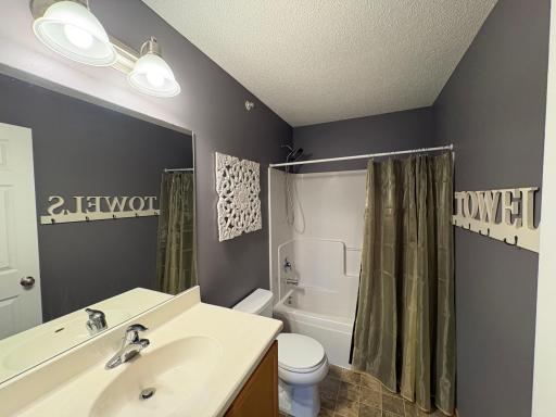 2429 121st Circle NE, L, Minneapolis, MN 55449