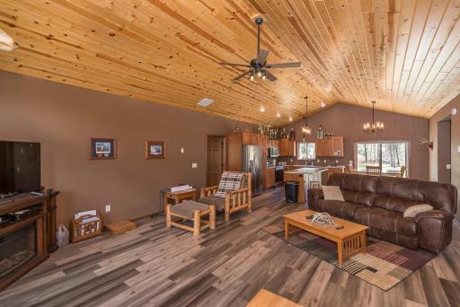 19450 W Tranquility Drive, Brainerd, MN 56401